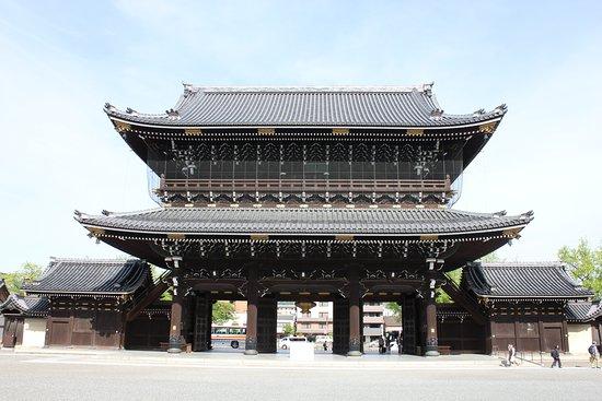 Higashi Hongan-ji Temple